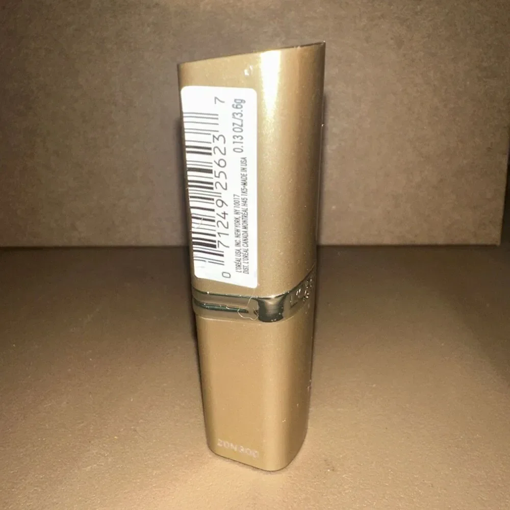 L'Oreal Colour Riche Satin Lipstick 185 Miss Magenta Creamy Vintage 2016 Formula